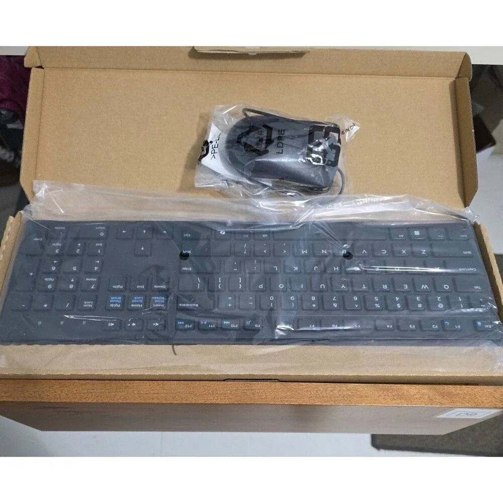 Dell Keyboard KB216-BK- US Dell Mouse Wired Combo Brand New & Sealed NEW